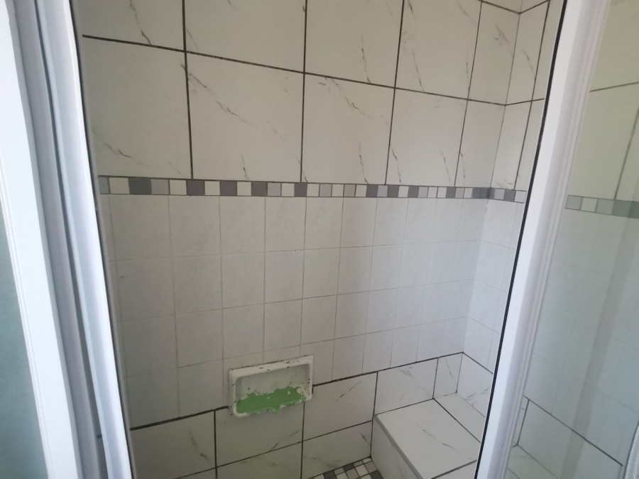 To Let 3 Bedroom Property for Rent in Kabega Park Eastern Cape